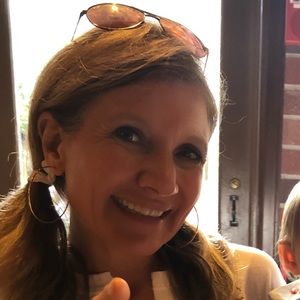 Meet your Posher, Francine